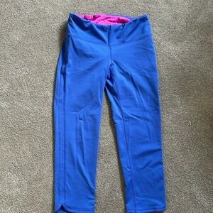Lilly Pulitzer Blue Capris with Hidden Key Pocket